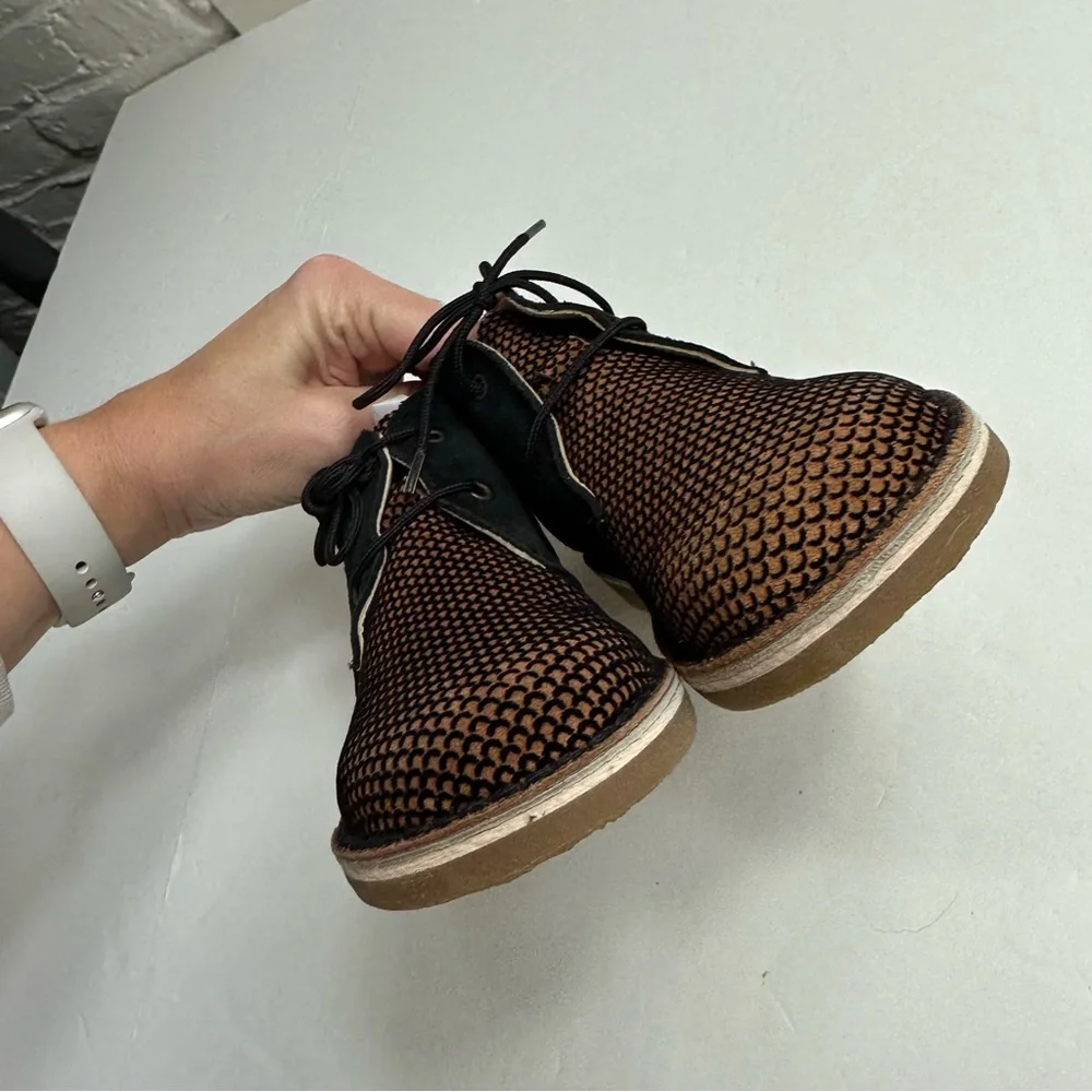 New! Sonatina two tone leather lace boots